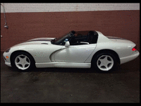 Image 4 of 10 of a 1996 DODGE VIPER