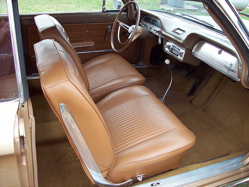 2nd Image of a 1963 CHEVROLET CORVAIR