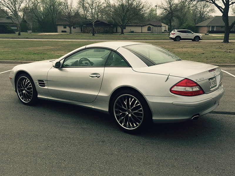 2nd Image of a 2005 MERCEDES SL 500