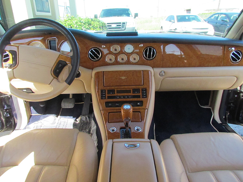 8th Image of a 2004 BENTLEY ARNAGE R