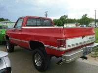 Image 2 of 5 of a 1987 CHEVROLET V20