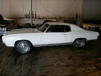 Image 3 of 3 of a 1970 CHEVROLET MONTE CARLO