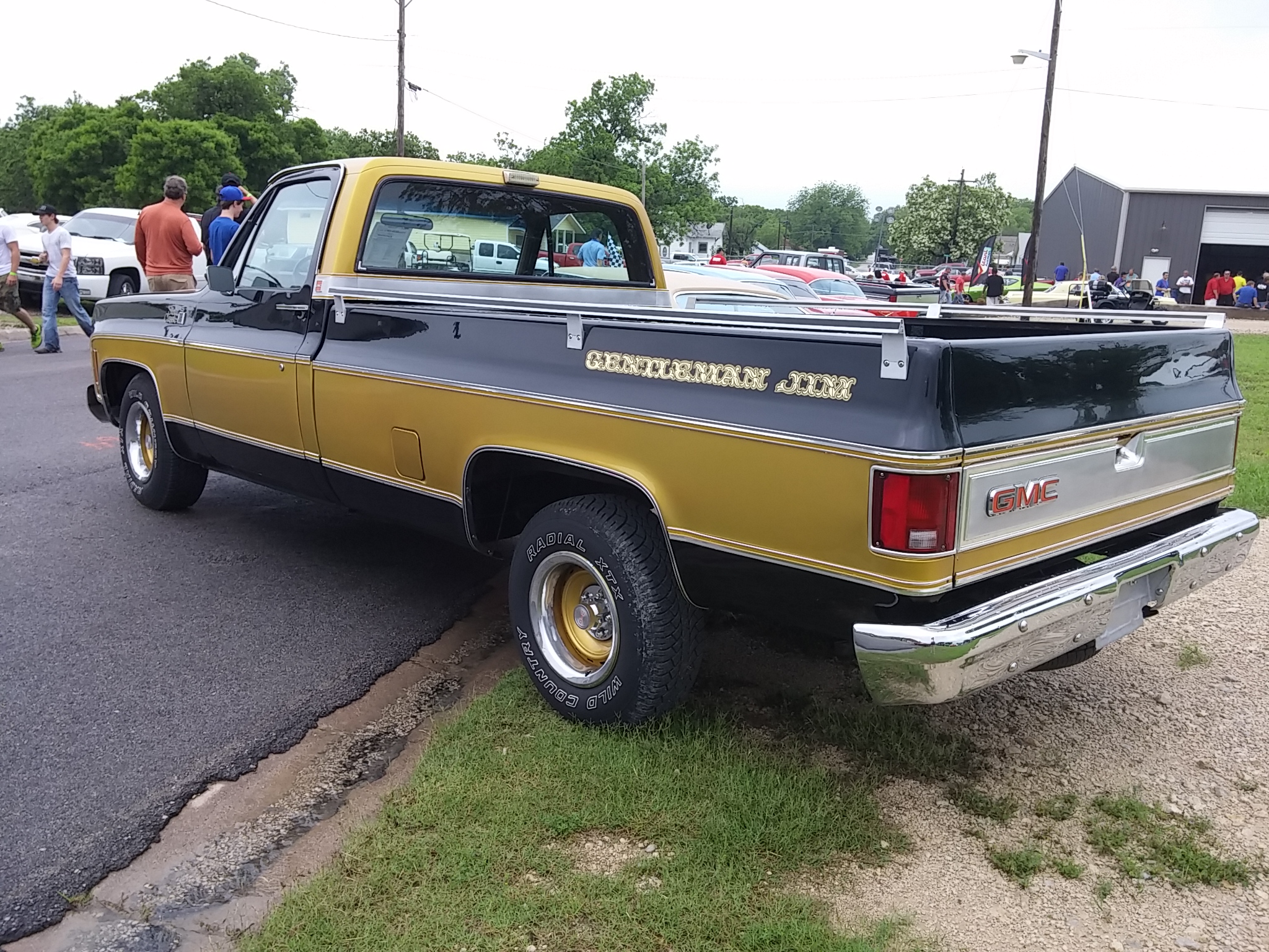 1st Image of a 1975 GMC 1500