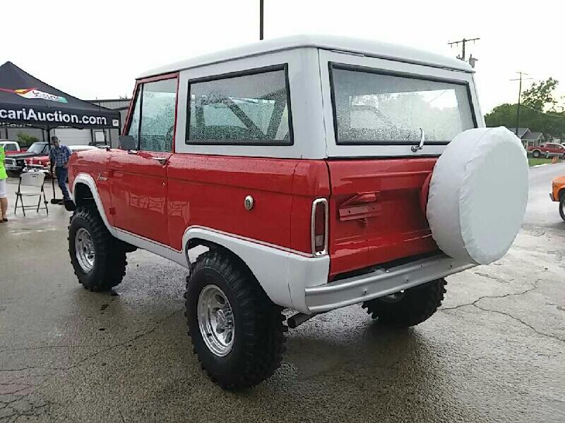 1st Image of a 1971 FORD BRONCO