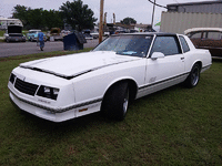 Image 1 of 4 of a 1986 CHEVROLET MONTE CARLO