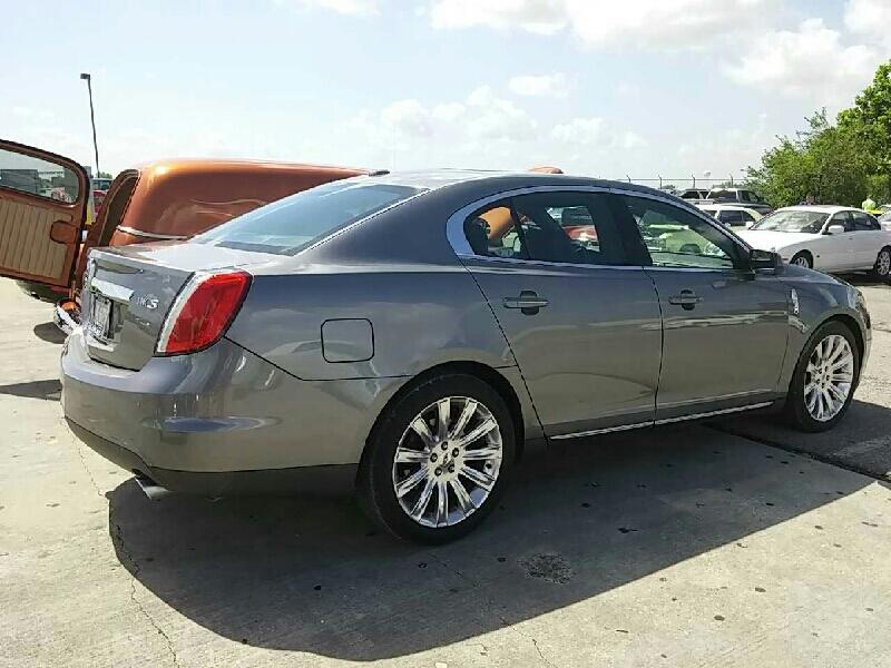 1st Image of a 2012 LINCOLN MKS