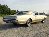 Image 3 of 12 of a 1967 OLDSMOBILE CUTLASS 442