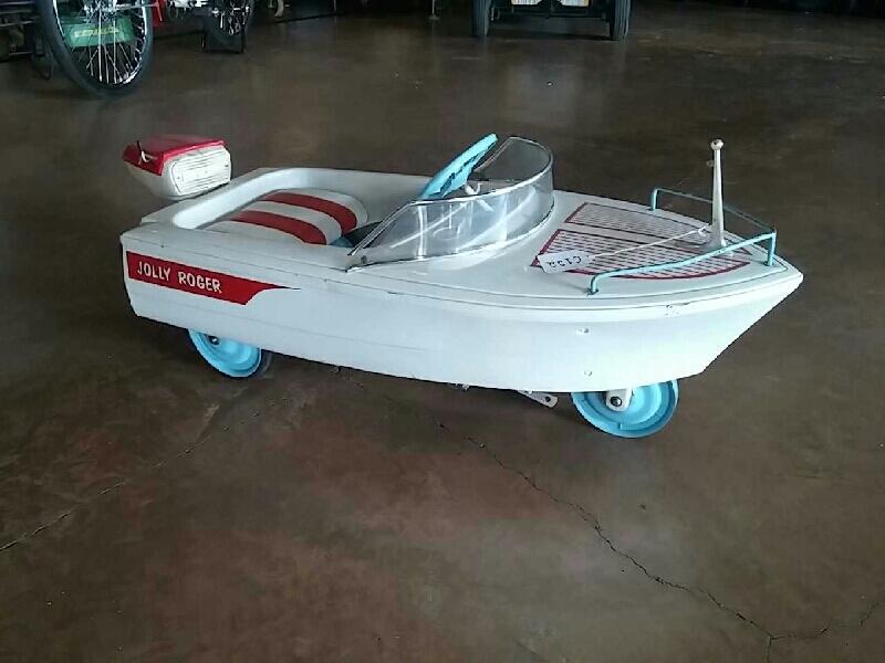 0th Image of a N/A PEDAL BOAT N/A