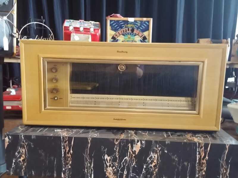 0th Image of a N/A VINTAGE RECORD PLAYER W/RECORDS