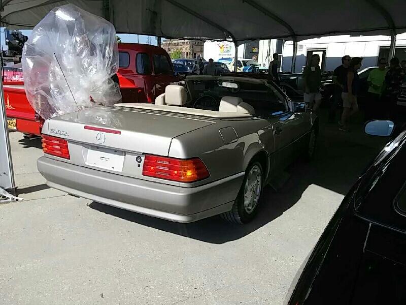 2nd Image of a 1992 MERCEDES-BENZ 500 500SL