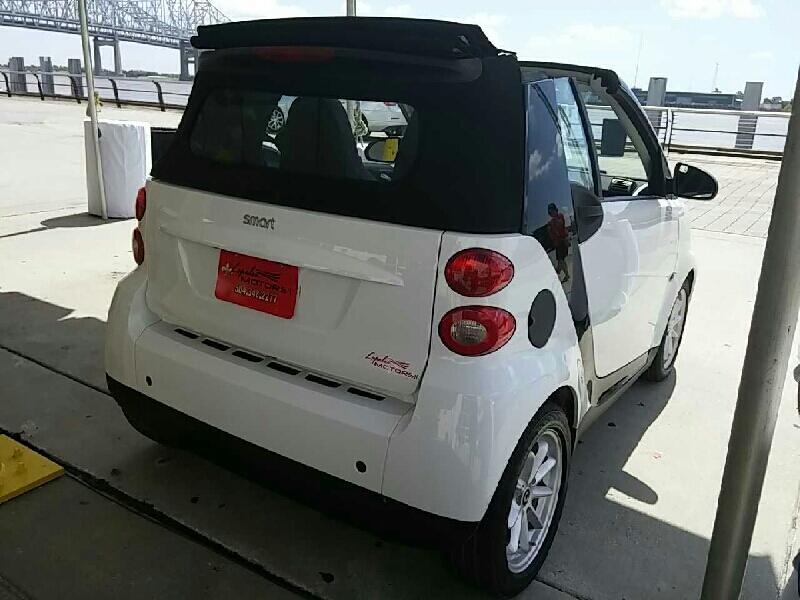 2nd Image of a 2009 SMART FORTWO PASSION CABRIO