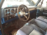 Image 3 of 8 of a 1984 CHEVROLET C10