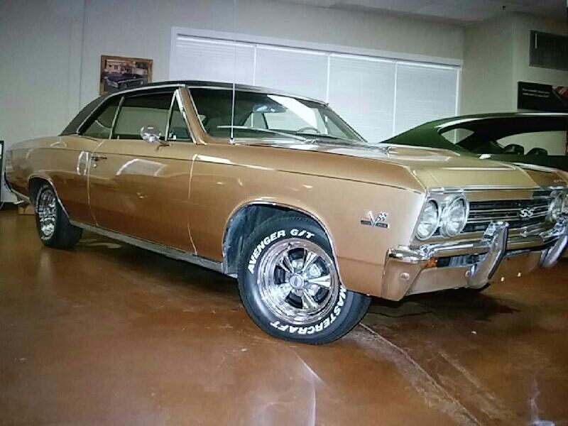 1st Image of a 1967 CHEVROLET CHEVELLE