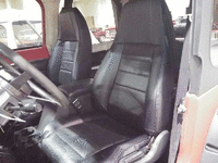 Image 4 of 8 of a 1993 JEEP WRANGLER 4X4