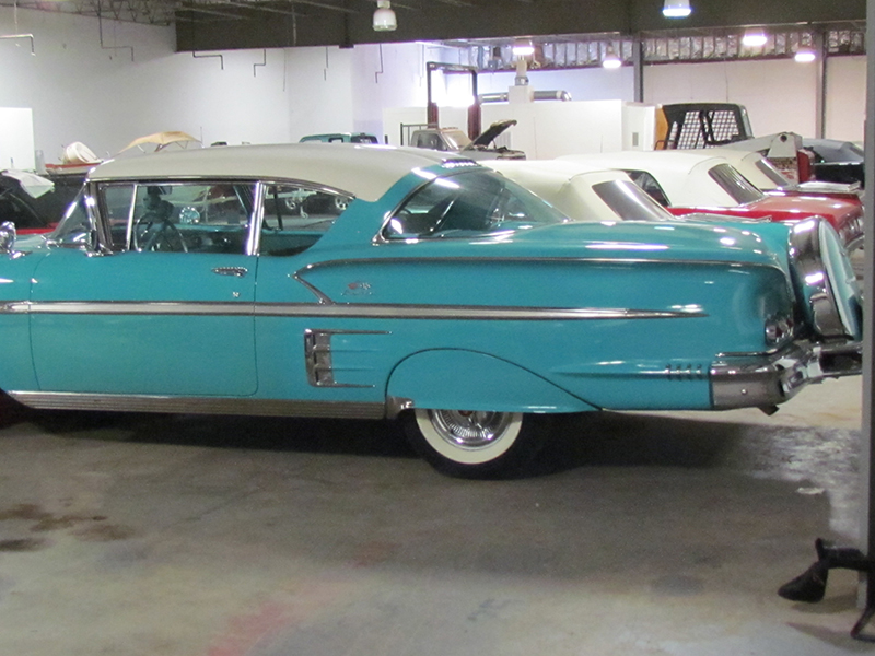 2nd Image of a 1958 CHEVROLET IMPALA