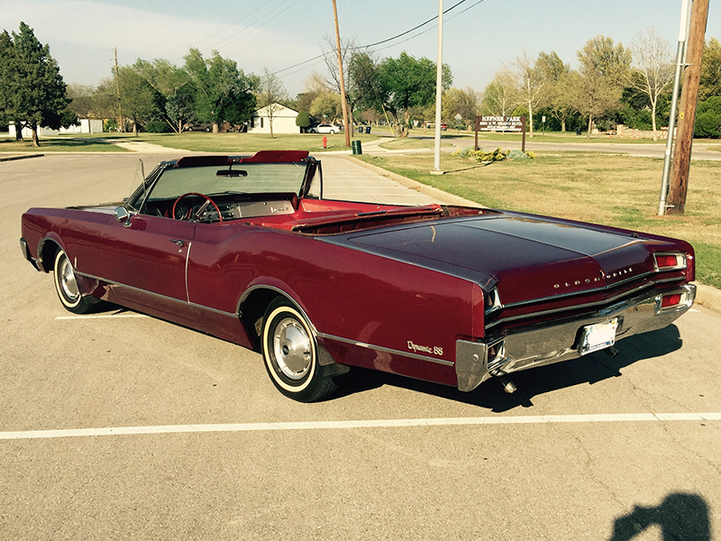 2nd Image of a 1965 OLDSMOBILE DYNAMIC 88