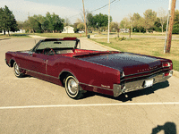 Image 3 of 12 of a 1965 OLDSMOBILE DYNAMIC 88