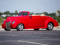Image 1 of 8 of a 1939 FORD DELUXE