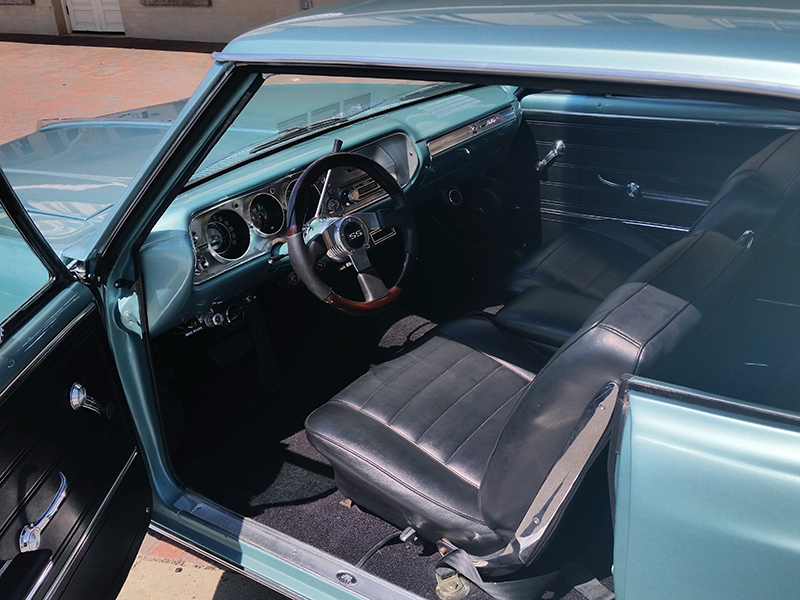 4th Image of a 1965 CHEVROLET CHEVELLE