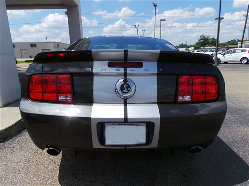 2nd Image of a 2007 FORD MUSTANG GT 500