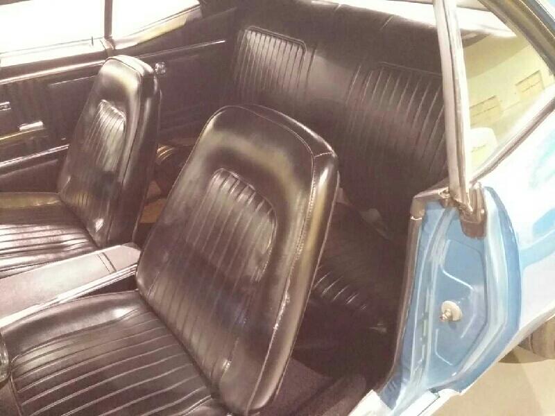 3rd Image of a 1967 CHEVROLET CAMARO RS SS