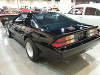 Image 2 of 10 of a 1984 CHEVROLET CAMARO