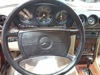 Image 7 of 9 of a 1986 MERCEDES-BENZ 560SL