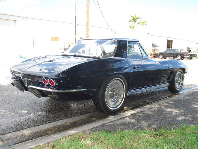 2nd Image of a 1963 CHEVROLET CORVETTE