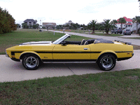 Image 2 of 6 of a 1972 FORD MUSTANG