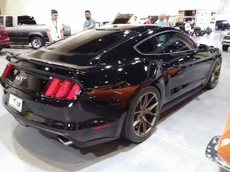 1st Image of a 2015 FORD MUSTANG GT