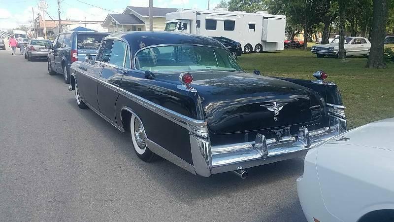 2nd Image of a 1956 CHRYSLER IMPERIAL