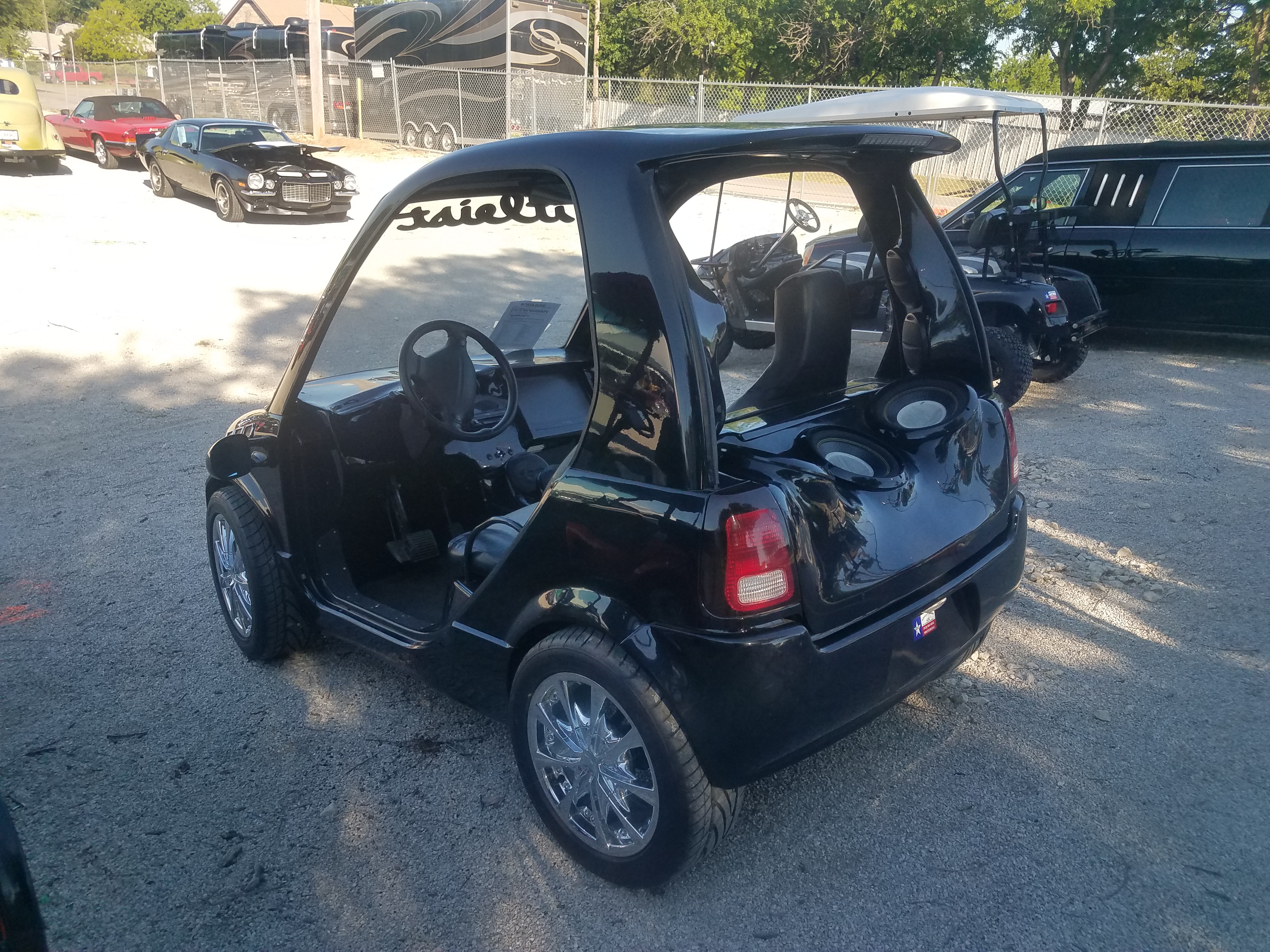 2nd Image of a 2010 BOMBARDIER GOLF CART