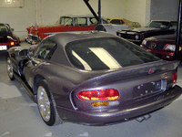 Image 4 of 7 of a 2000 DODGE VIPER GTS