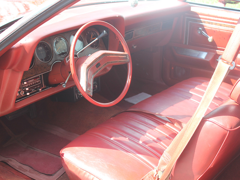 2nd Image of a 1978 FORD THUNDERBIRD