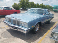 Image 1 of 7 of a 1976 OLDSMOBILE CUTLASS