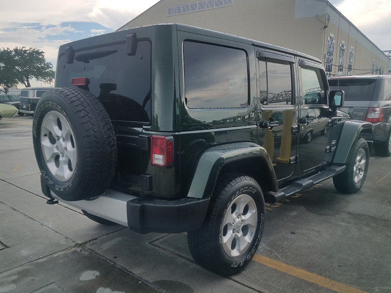 2nd Image of a 2011 JEEP WRANGLER UNLIMITED SAHARA