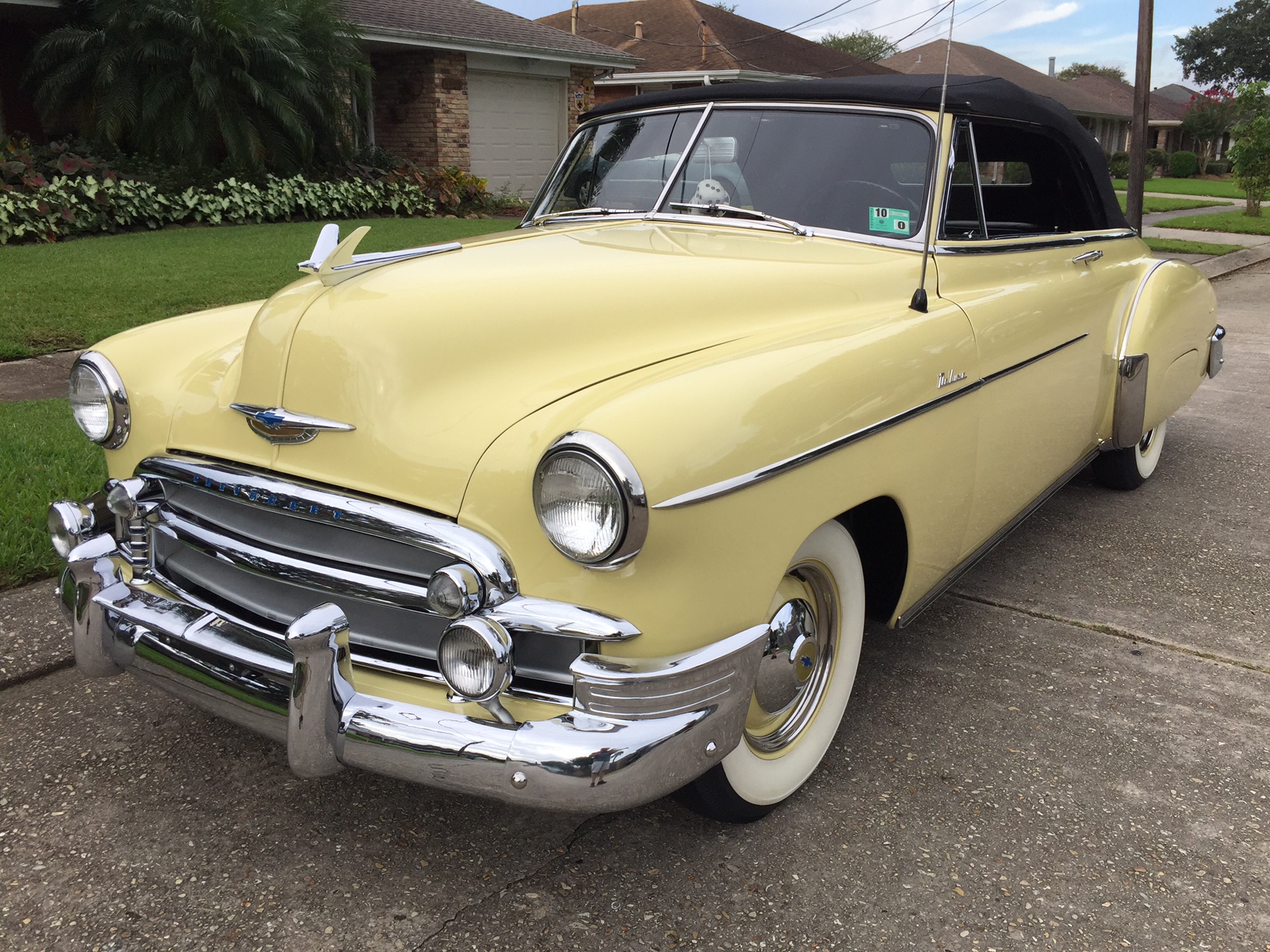 2nd Image of a 1950 CHEVROLET STYLELINE DELUXE