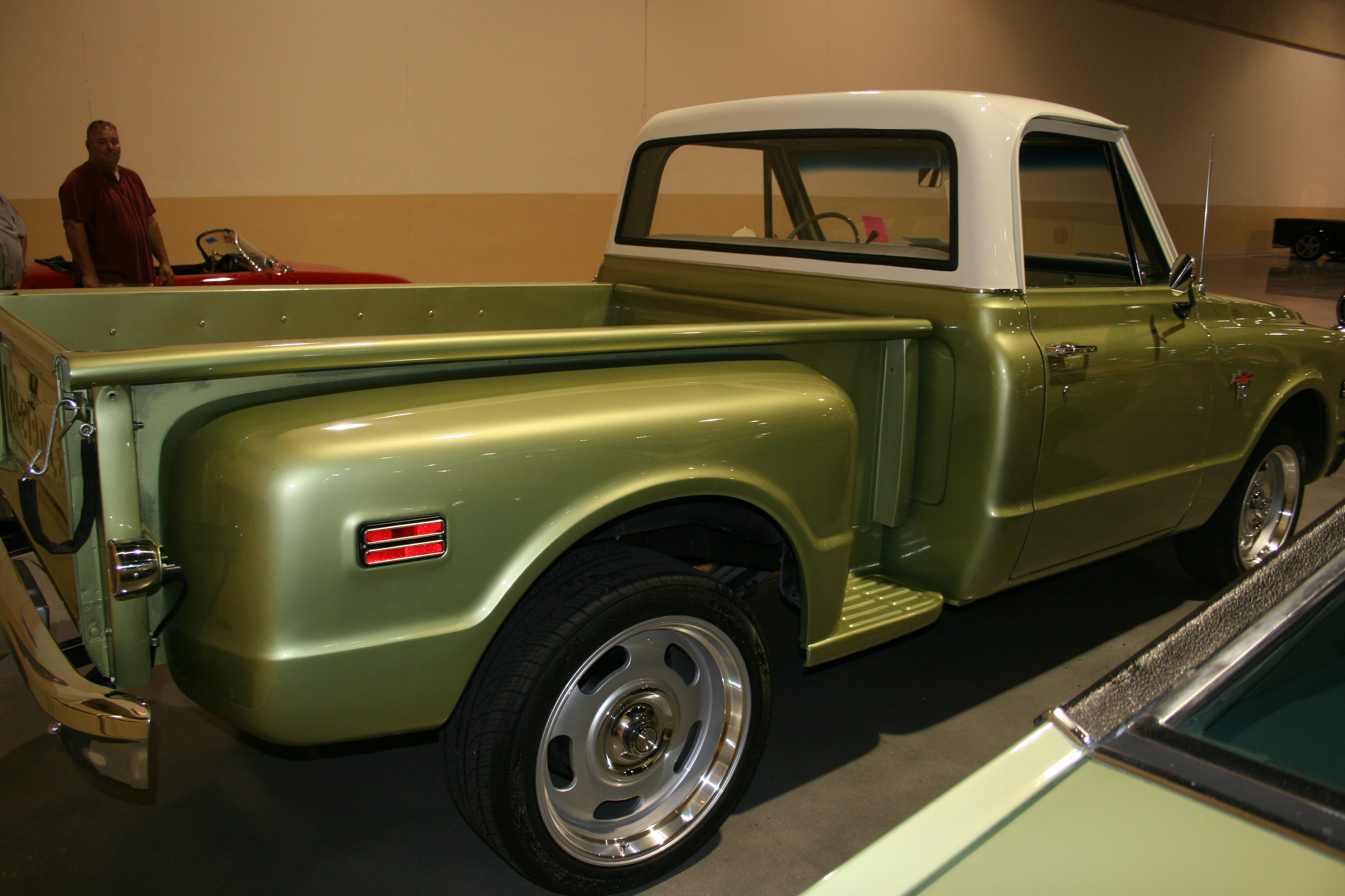 4th Image of a 1969 CHEVROLET C10