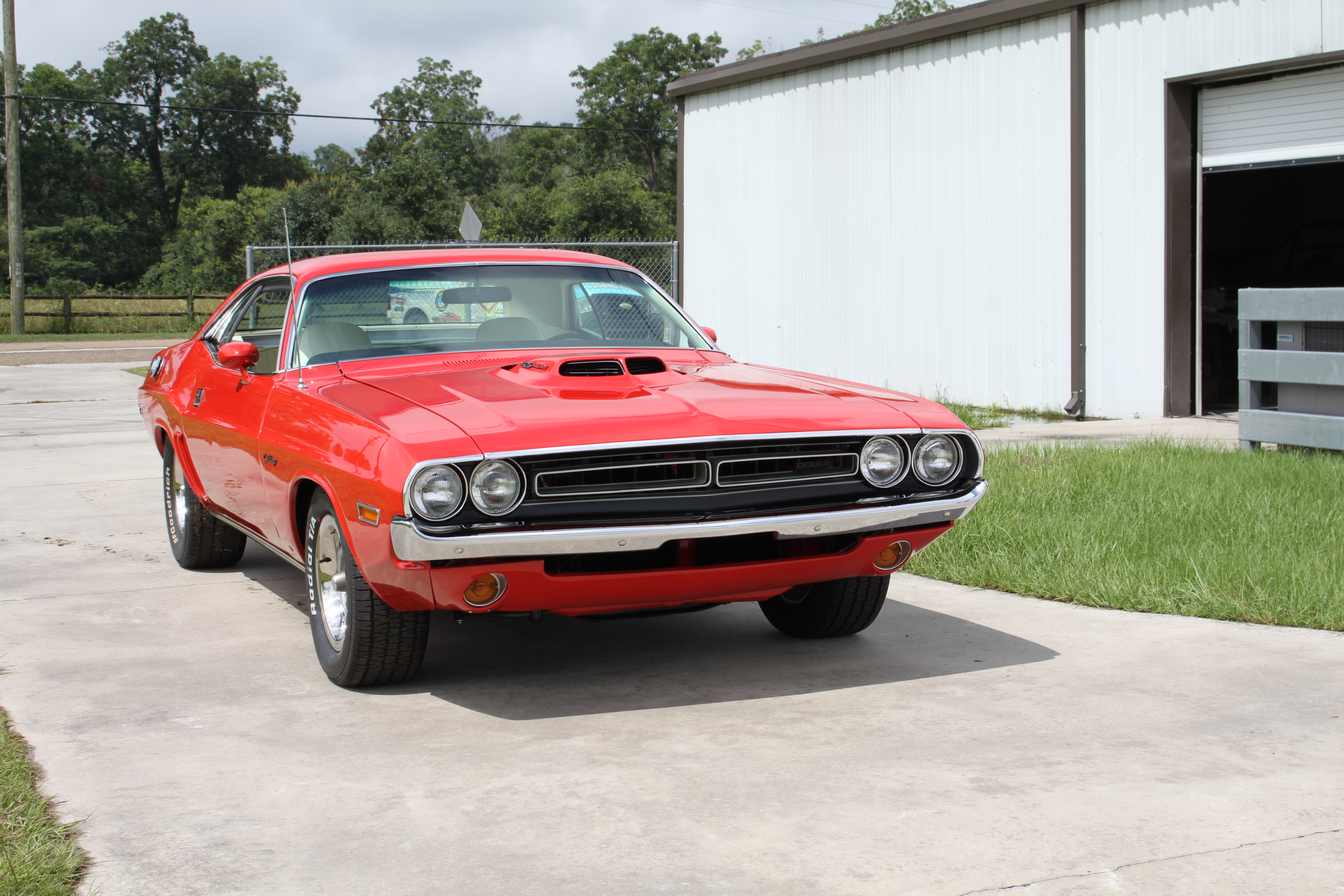 4th Image of a 1971 DODGE CHALLENGER