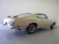 Image 4 of 22 of a 1970 OLDSMOBILE 442