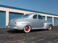 Image 2 of 6 of a 1946 FORD BUISNESS