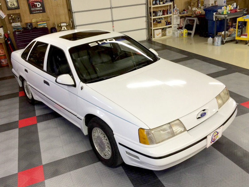 1st Image of a 1990 FORD TAURUS SHO