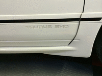 Image 8 of 13 of a 1990 FORD TAURUS SHO