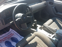 Image 5 of 7 of a 1987 FORD MUSTANG