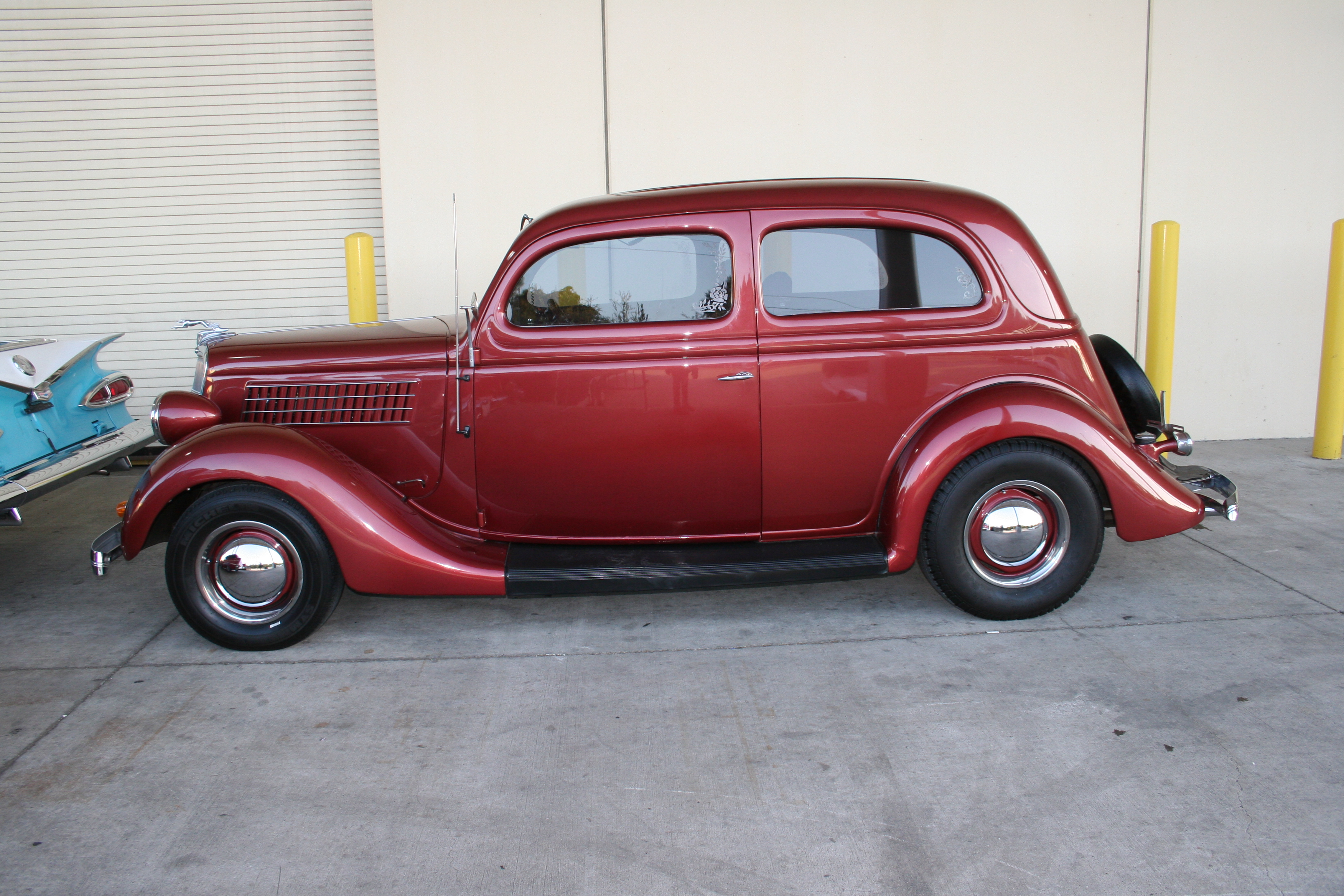 1st Image of a 1935 FORD COUPE