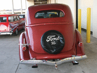 Image 6 of 7 of a 1935 FORD COUPE