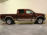Image 2 of 7 of a 2006 FORD F-250 SUPER DUTY