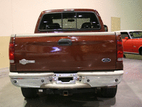 Image 6 of 7 of a 2006 FORD F-250 SUPER DUTY