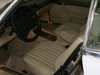 Image 9 of 12 of a 1989 MERCEDES-BENZ 560 560SL