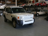 Image 5 of 11 of a 2006 LANDROVER LR3